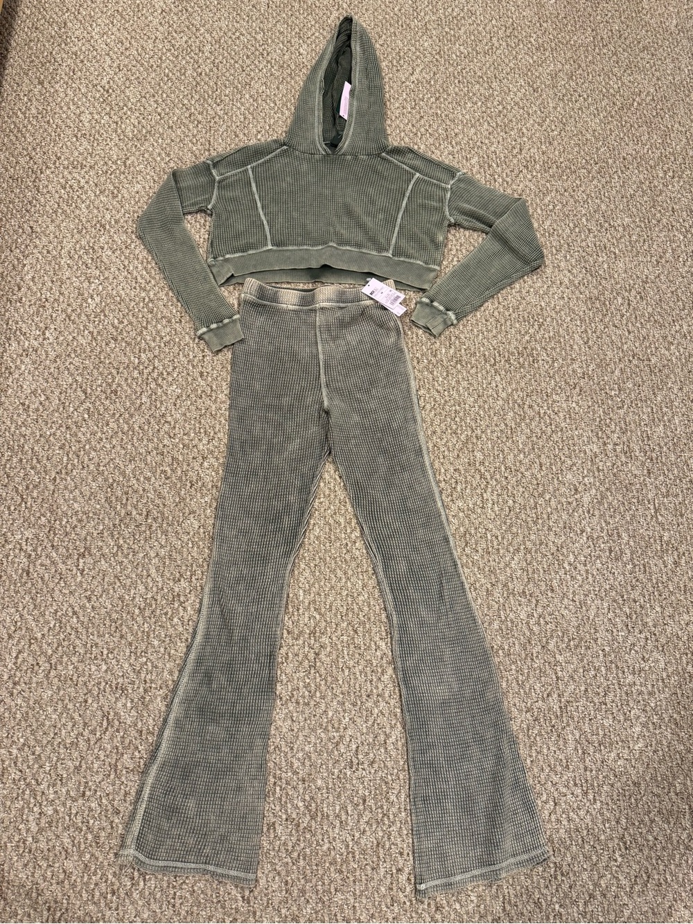 Women’s Cropped Hoodie & Flared Bottoms Set - Olive Green NWT